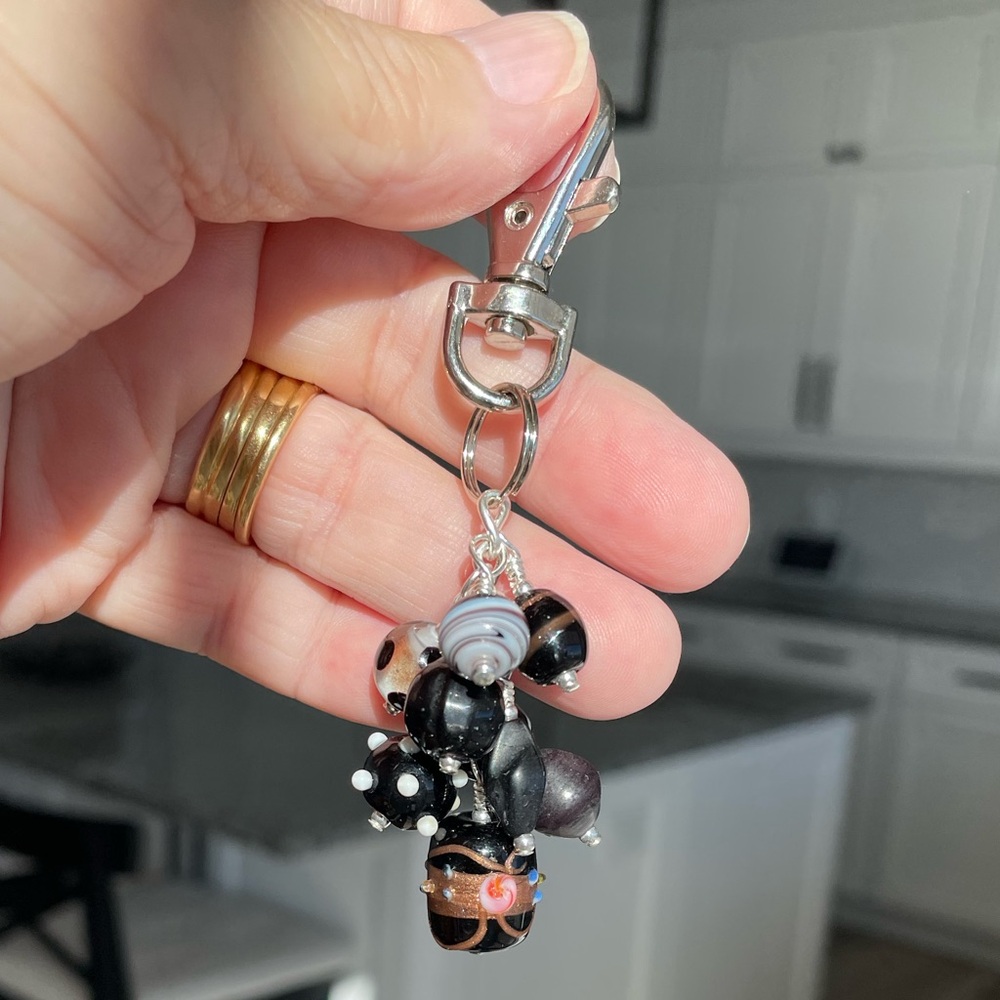 Handmade Black Bead Grape Hand Bag Charm Keychain Snap Hook Clip
